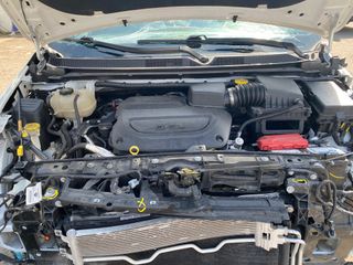 2020 Chrysler Pacifica 35th Anniversary Touring L - Engine Compartment Image
